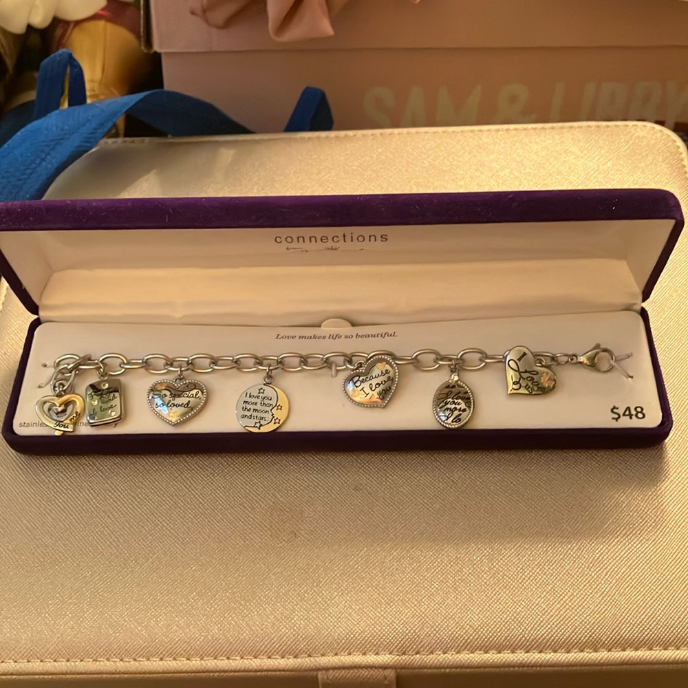 Stainless steel love charm bracelet